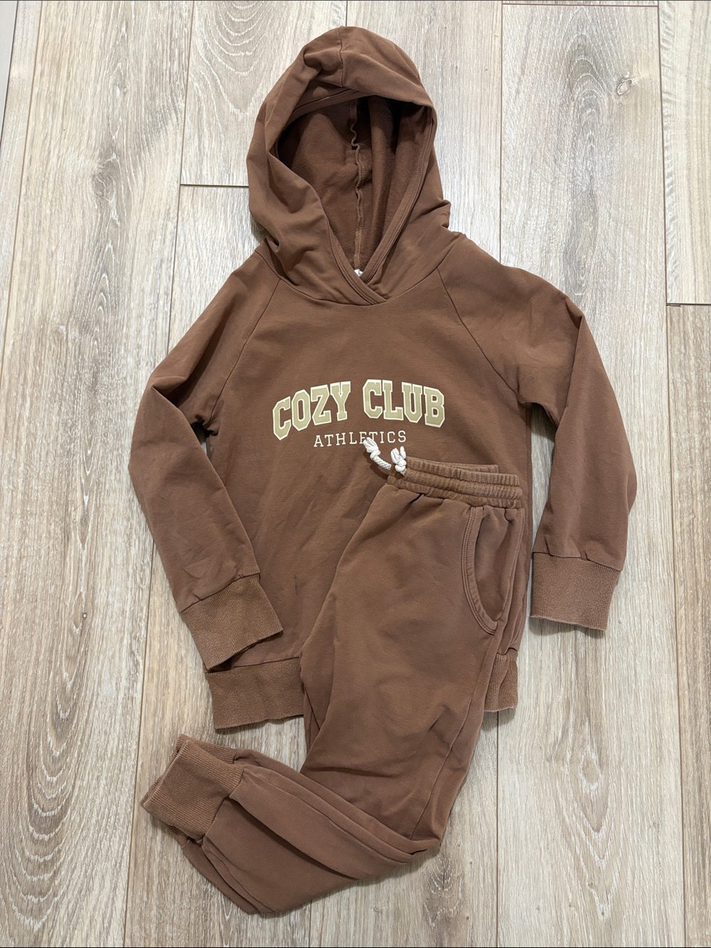 Mebie Baby Cozy Club jogger set